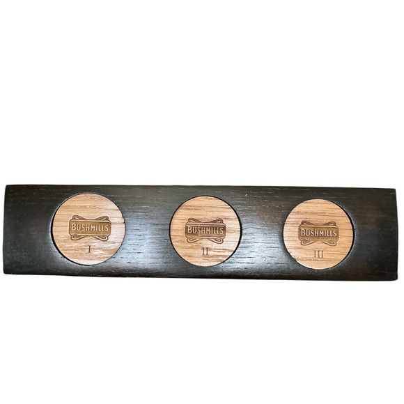 New in Box Bushmills Irish whiskey flight paddle with 3 tasting glasses - Picture 2 of 4